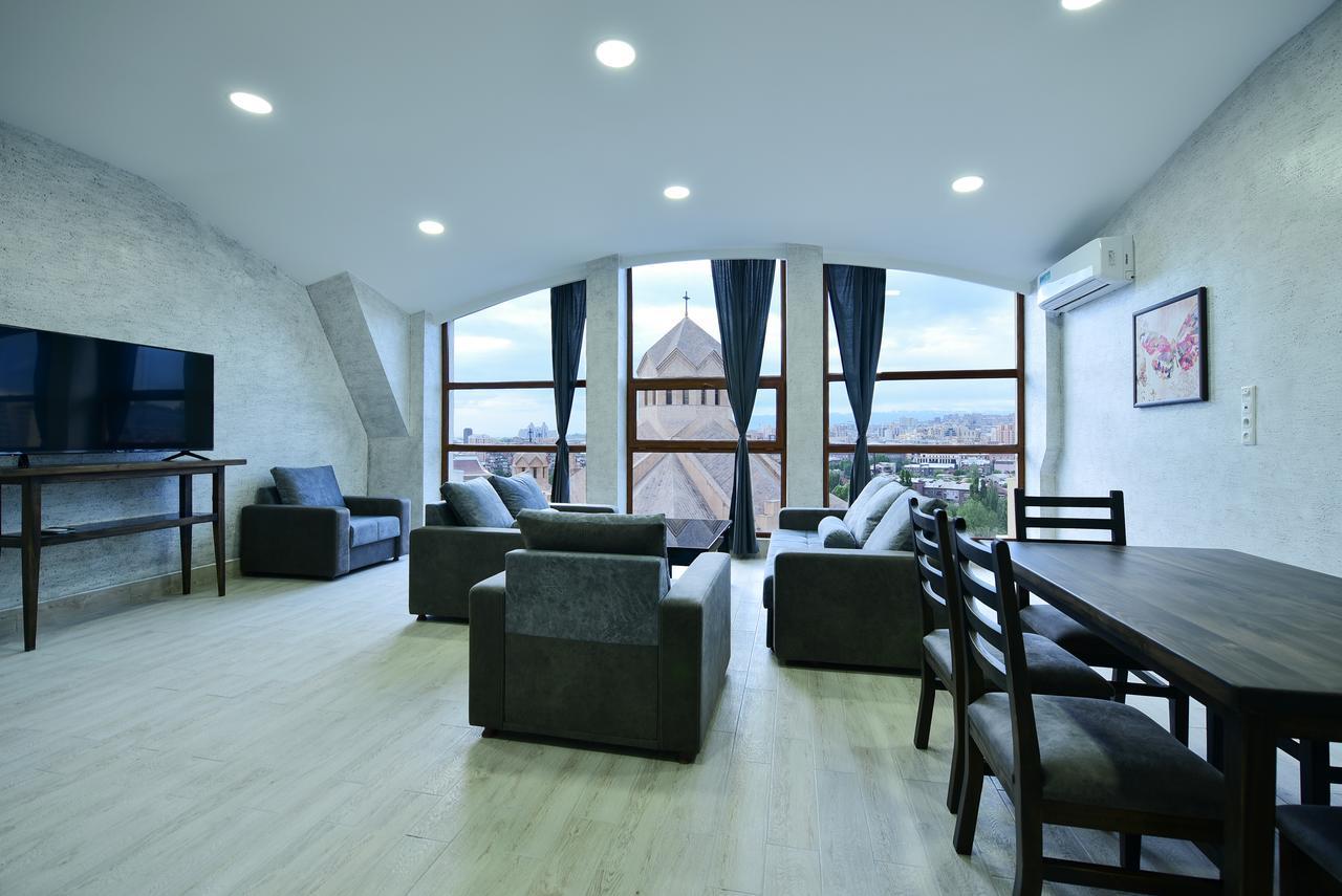 Nacho Aparthotel Yerevan Bagian luar foto